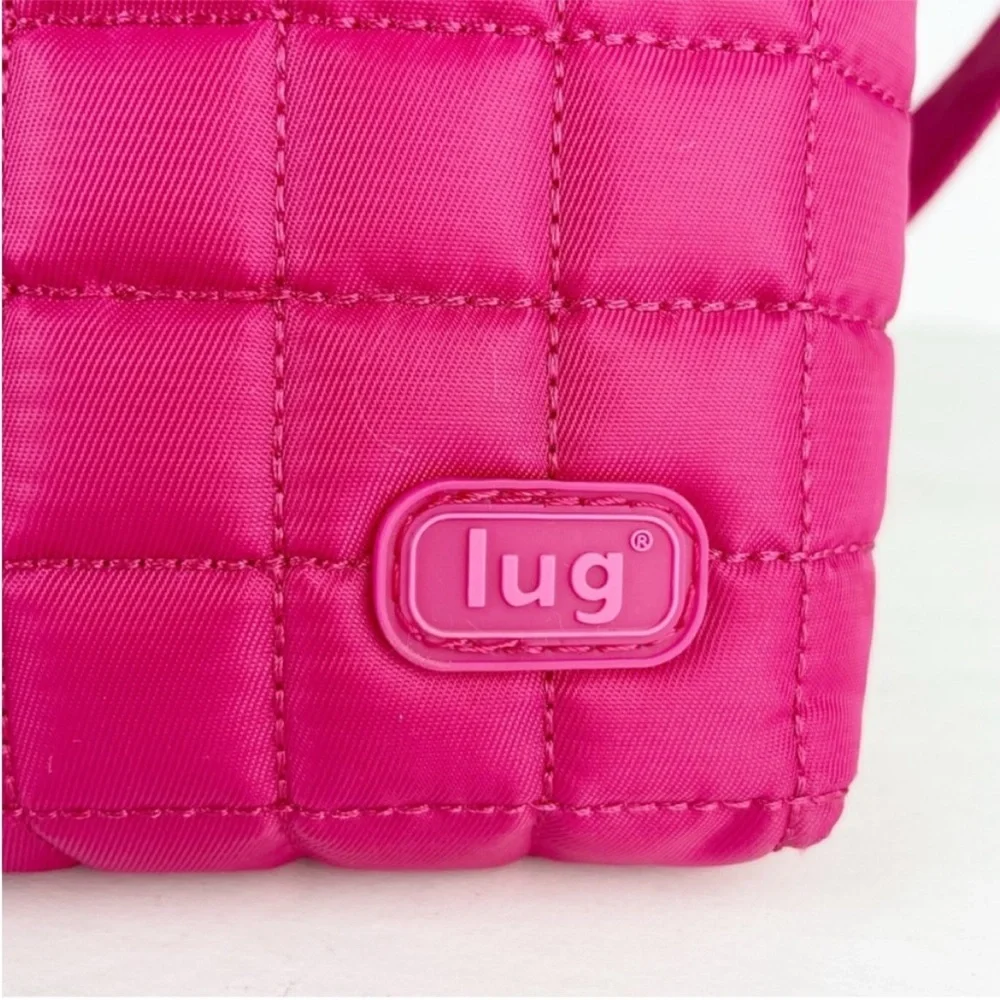 Lug Skipper Bright Pink Fuchsia Quilted Crossbody Travel Bag Purse